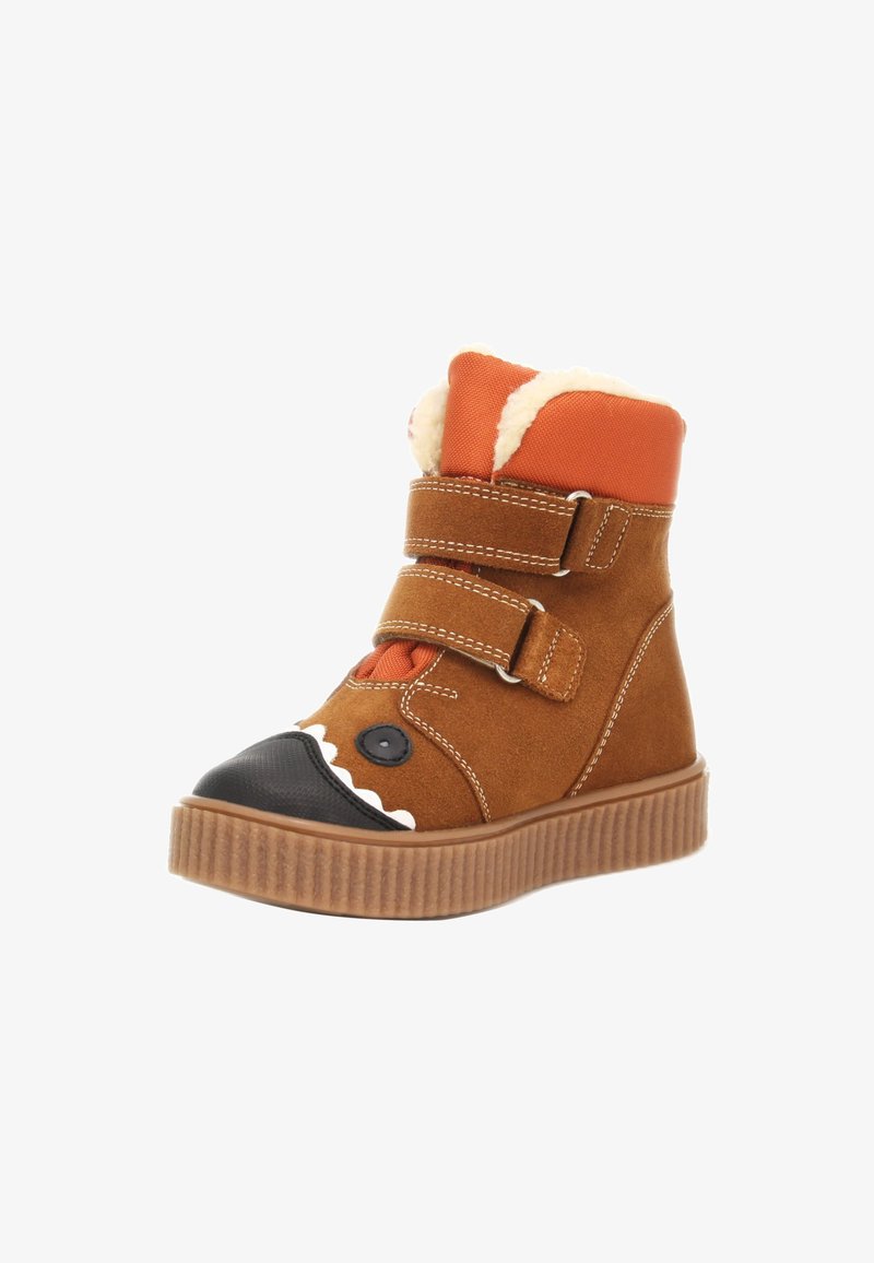 Bruine suède laars met oranje textielkraag, zwarte rubberen neus, witte tanddetails en twee klittenbandsluitingen. Getextureerde, geribbelde rubberen zool.