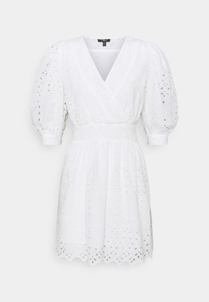 V NECK DRESS - Kjole - white