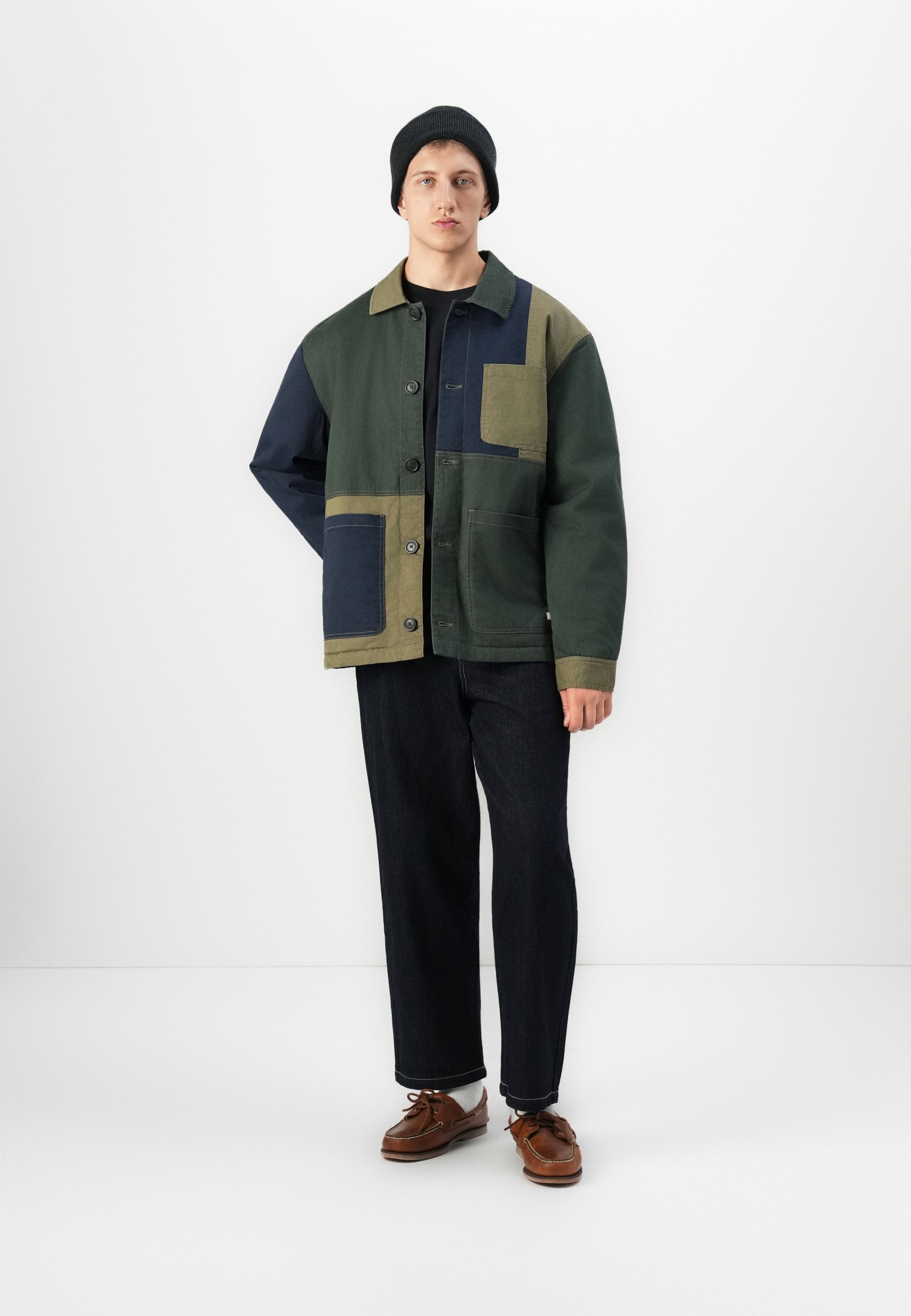 Element CROSS ROADS PATCHWORK OVERSHIRT - Light jacket - raven