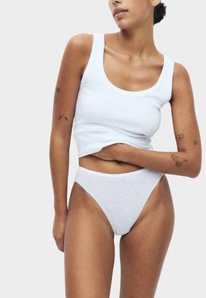 Marks & Spencer, - Figi