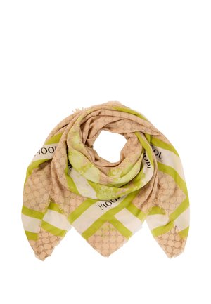Beige sjaal met lichtgroen en wit gestreept patroon, kleine geometrische motieven en vage tekstprint, opgevouwen in een cirkelvorm.