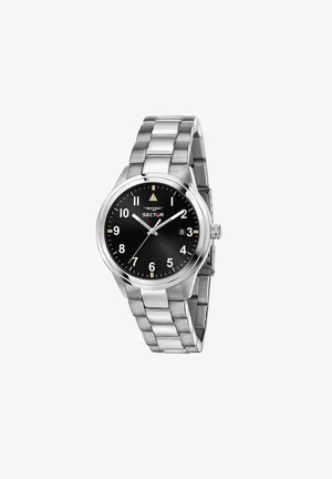 Orologio in acciaio inox argentato con un quadrante analogico nero, dettagli bianchi evidenti per le ore e visualizzazione della data alle 3. Bracciale in metallo spazzolato.