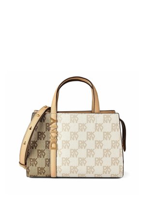 Sac à main rectangulaire beige et marron DKNY avec double poignée, bandoulière réglable et motif répétitif du logo DKNY.