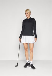 Nike Golf TOUR - Saia desportiva - white/black