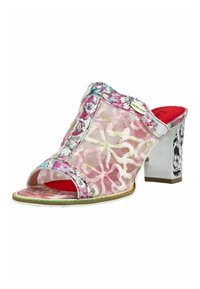 Mule à bout ouvert brodée de fleurs avec mesh rose, bordure florale multicolore, semelle intérieure rouge et talon bloc argenté avec motif en spirale découpé.