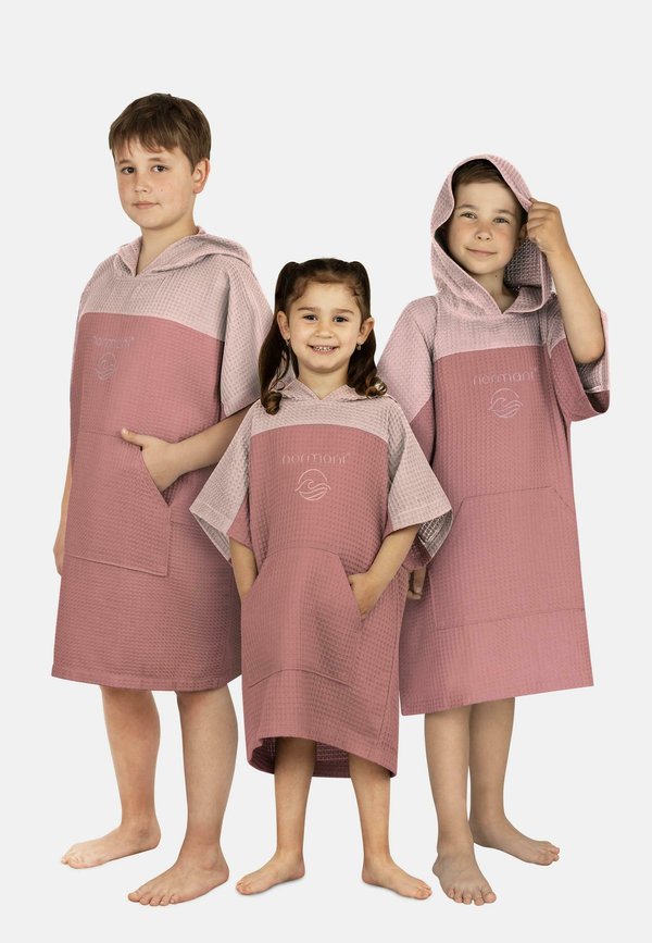 Bademantel - rosa