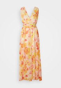 Robe longue sans manches avec col en V profond, taille froncée et motif floral dans des tons doux orange, jaune et rose sur tissu clair.