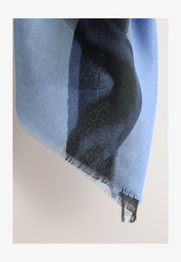 Selected, navy swirl