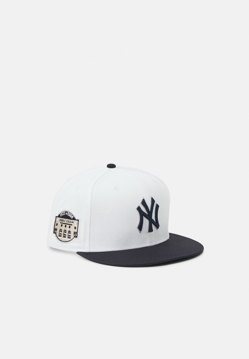 New Era WHITE CROWN PATCHES FIFYI® Caps white/black/hvid Zalando.dk