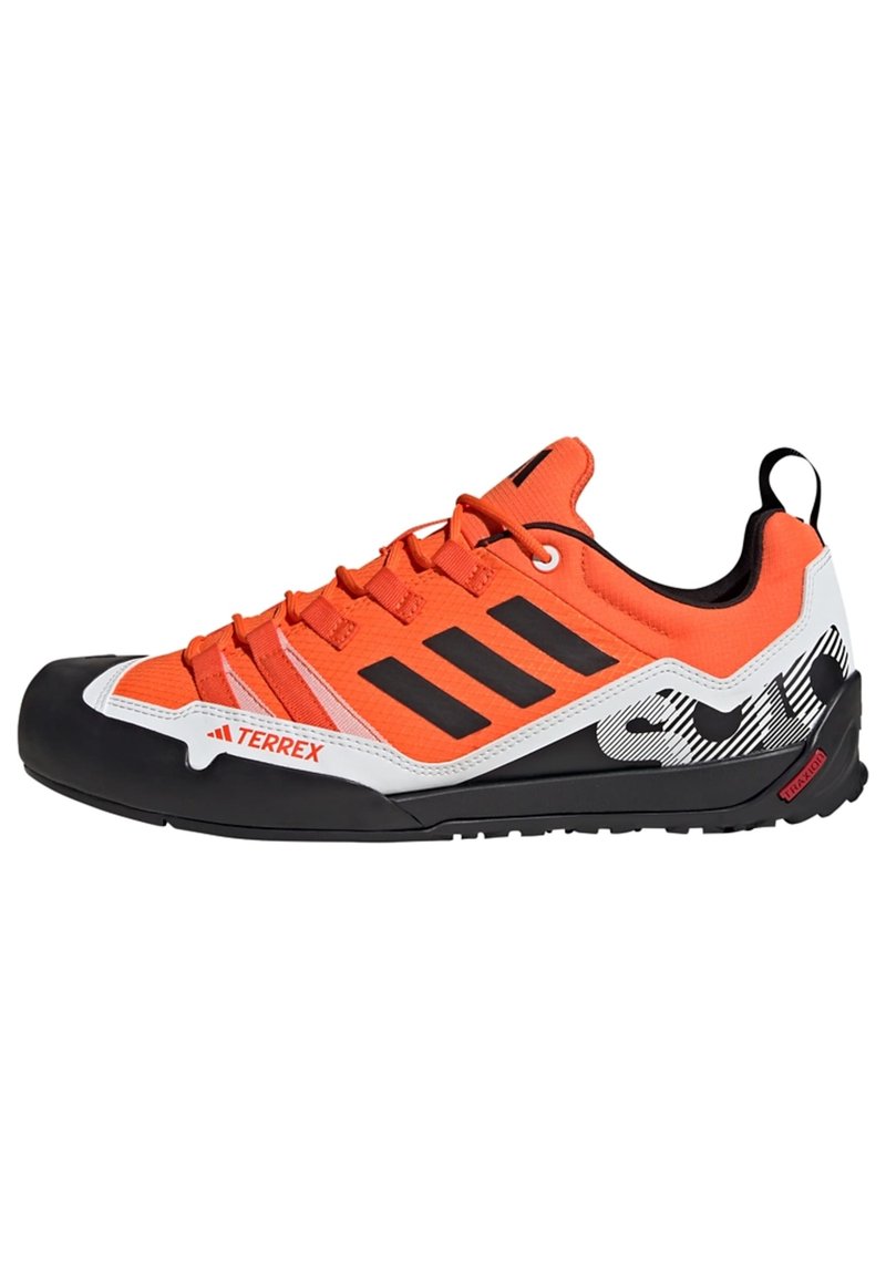 Adidas Terrex - TERREX SWIFT SOLO 2.0 - Joggesko - impact orange   core black   crystal white, Forstørre