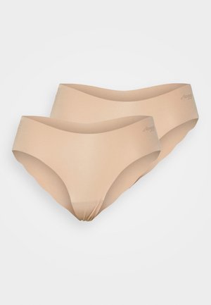 Beige naadloze ondergoedset met een gladde stof, een lage taille ontwerp en subtiele logo-accenten. Dit setje heeft een zachte, elastische tailleband en een minimalistische stijl.