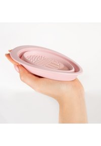 Thumbnail Image 7