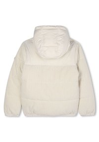 Baltas pūkinis švarkas su siūluotu tekstūru, turi gobtuvą ir lygų viršutinį skydelį. Elastingi rankogaliai pagerina prigludimą ir izoliaciją.