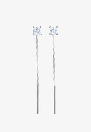 Cercei argintii cu dangling, prezentând o piatră de zirconiu cubic în formă de pătrat, de culoare albastru deschis, montată în pronguri, cu fire subțiri asemănătoare lanțului și tijădreptă.