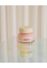 aromatica REVIVING ROSE INFUSION CREAM - Dagkräm
