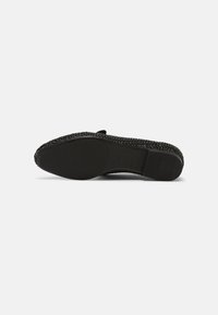 Tamaris Slipper - black