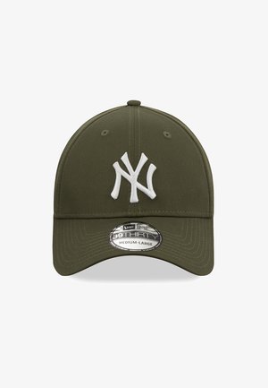 Olive green cap made of fabric with a structured design. Features a white embroidered logo and a curved brim. Label indicates medium-large size.