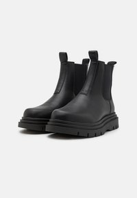 Armani Exchange HALF BOOT - Støvletter - black