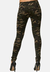 Elara SKINNY FIT - Leggings - grün