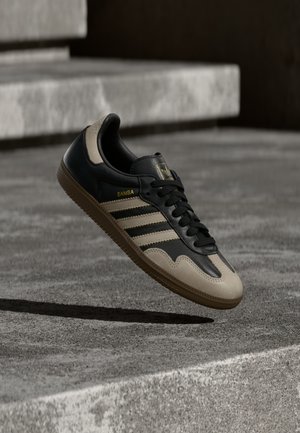 SAMBA OG - Sneakers - core black/beige/gold-coloured metallic