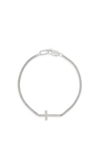 Bracelet en argent avec un pendentif en croix horizontal, doté d'une surface texturée et d'un fermoir sécurisé à l'extrémité.