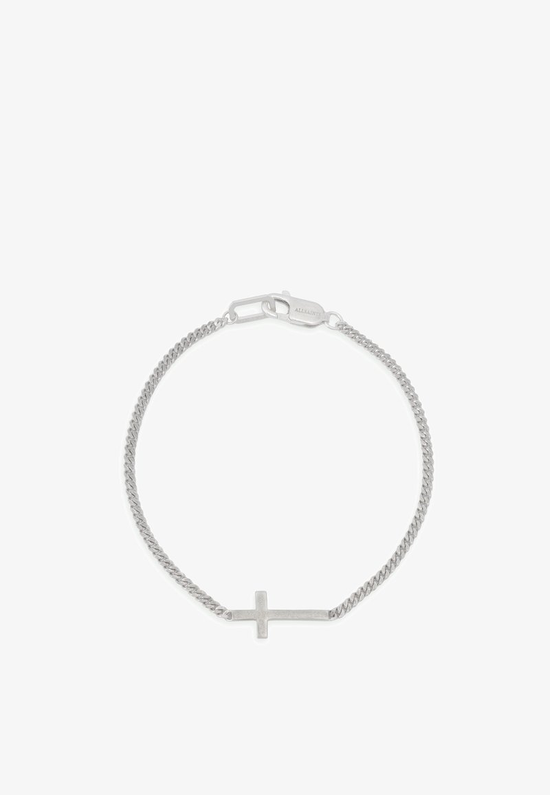 Bracelet en argent avec un pendentif en croix horizontal, doté d'une surface texturée et d'un fermoir sécurisé à l'extrémité.
