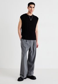 Weekday CABLE VEST - Débardeur - black