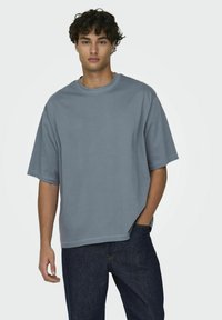 Only & Sons ONSMILLENIUM TEE - T-shirt basic - flint stone