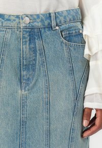 Copenhagen Muse JEANNE SKIRT - Jupe en jean - medium dirty washed denim