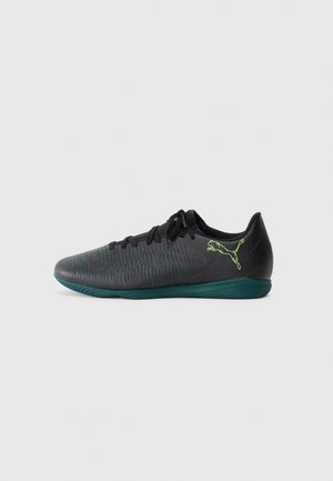 FUTURE 8 PLAY IT - Fußballschuhe Indoor - black/fizzy light/green terrain