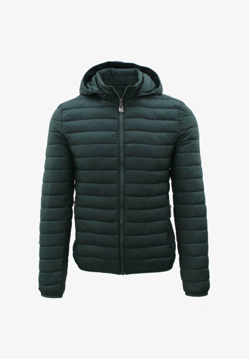 Giacca verde puffer con cappuccio, dotata di zip frontale, cuciture orizzontali e due tasche laterali con zip. Realizzata in materiale leggero.