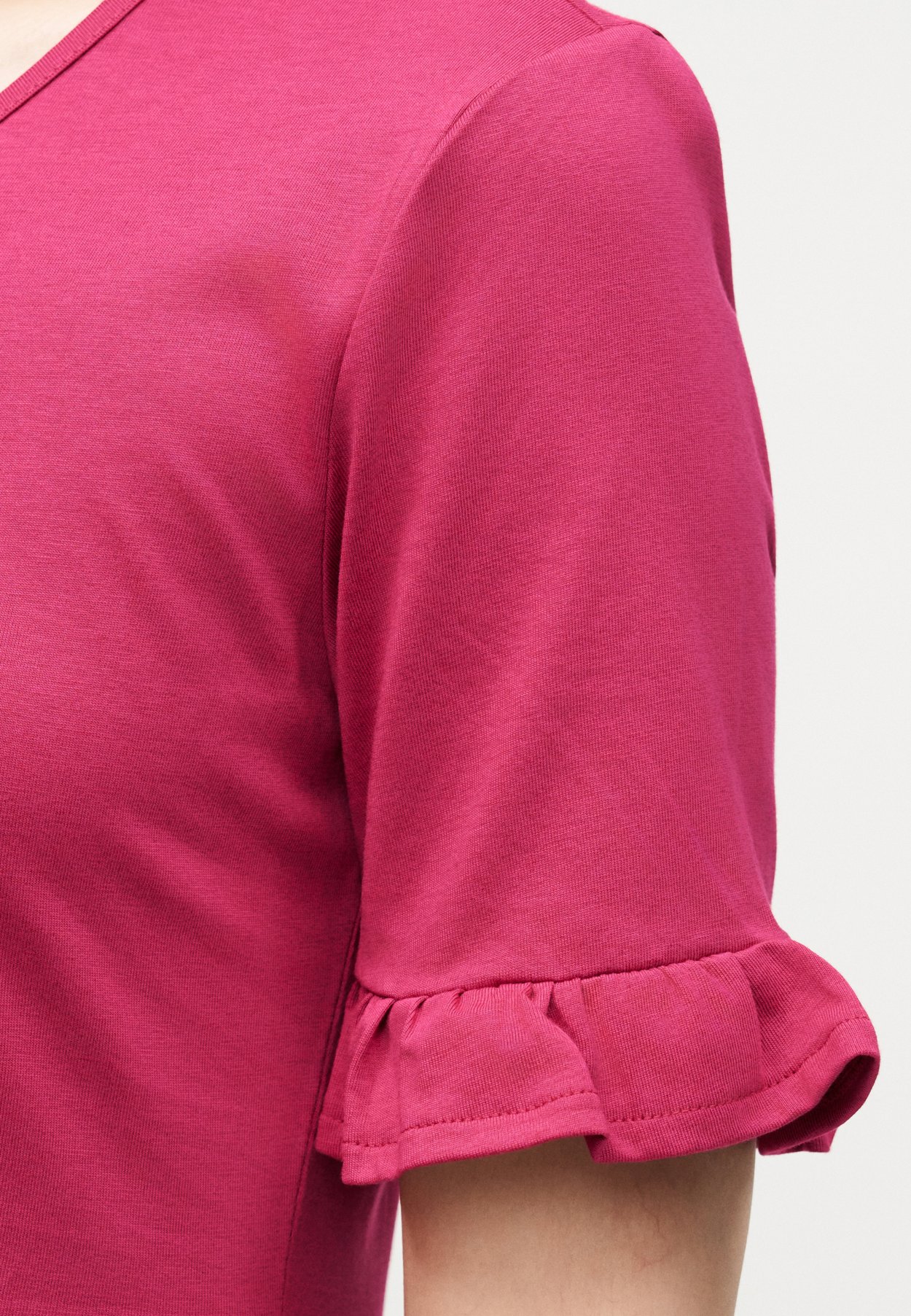 ONLBLOOM V NECK FRILL