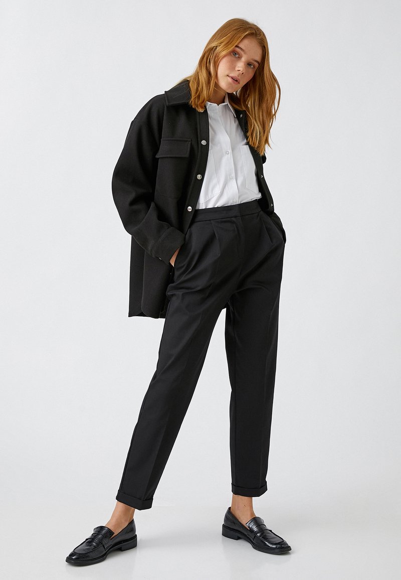 Koton Broek zwart Koton Broek zwart