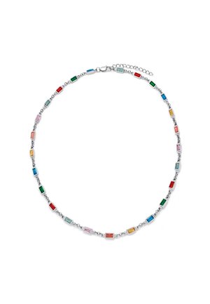 Sølvkjede med rektangulære flerfargede edelstener jevnt plassert, med blå, rød, grønn, gul, rosa og lilla steiner.