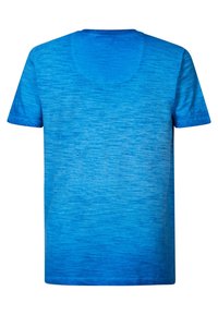 Kortärmad t-shirt i gradientblått, med rund hals, mjuk textur och ett subtilt melerat mönster över hela tyget.