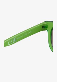 Non selezionato, dark green