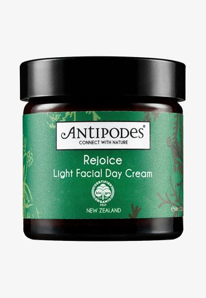 REJOICE LIGHT FACIAL DAY CREAM - Face cream - -