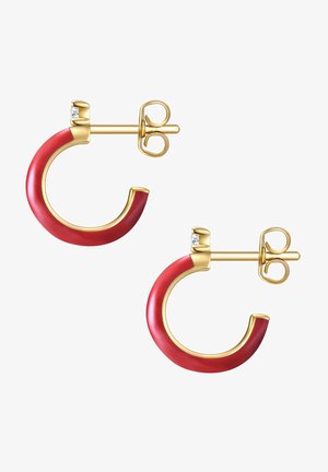 Petites boucles d'oreilles créoles en or avec revêtement en émail rouge et un petit accent en diamant près des attaches, conçues comme des clous d'oreilles avec fermoirs papillon.