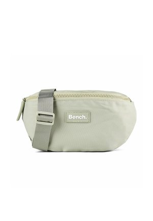 Hellgrüne Stoff-Gürteltasche mit verstellbarem Riemen und Reißverschluss, vorne mit weißem "Bench."-Logo.