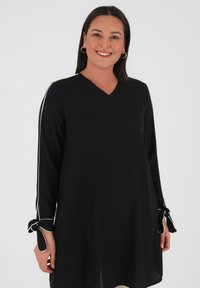 Modanisa PLUS SIZE ALIA - Tunic - black