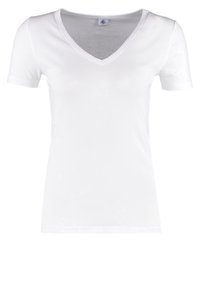 Vit bomulls T-shirt med V-ringning och korta ärmar. Passformen är något figurnära med en slät textur och inga synliga mönster eller detaljer.