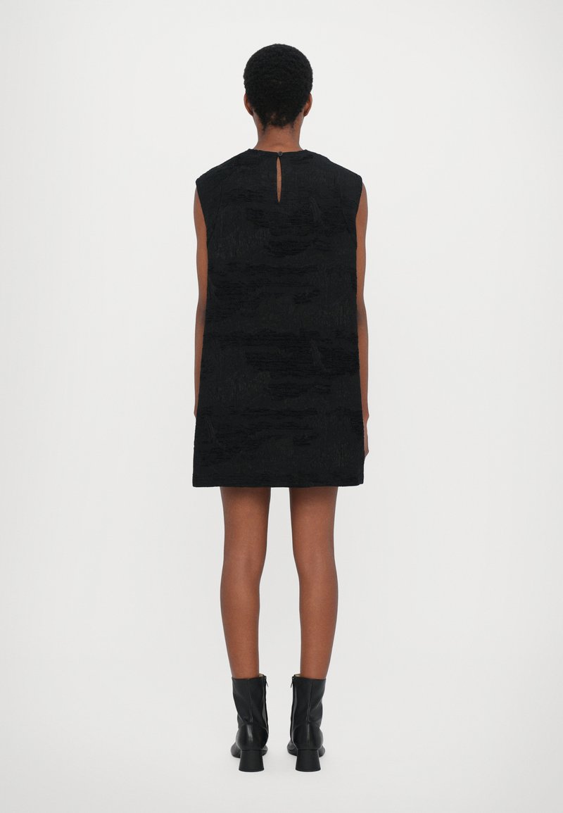 Henrik Vibskov DART SLEEVELESS DRESS - Vestido de cóctel - fishes black