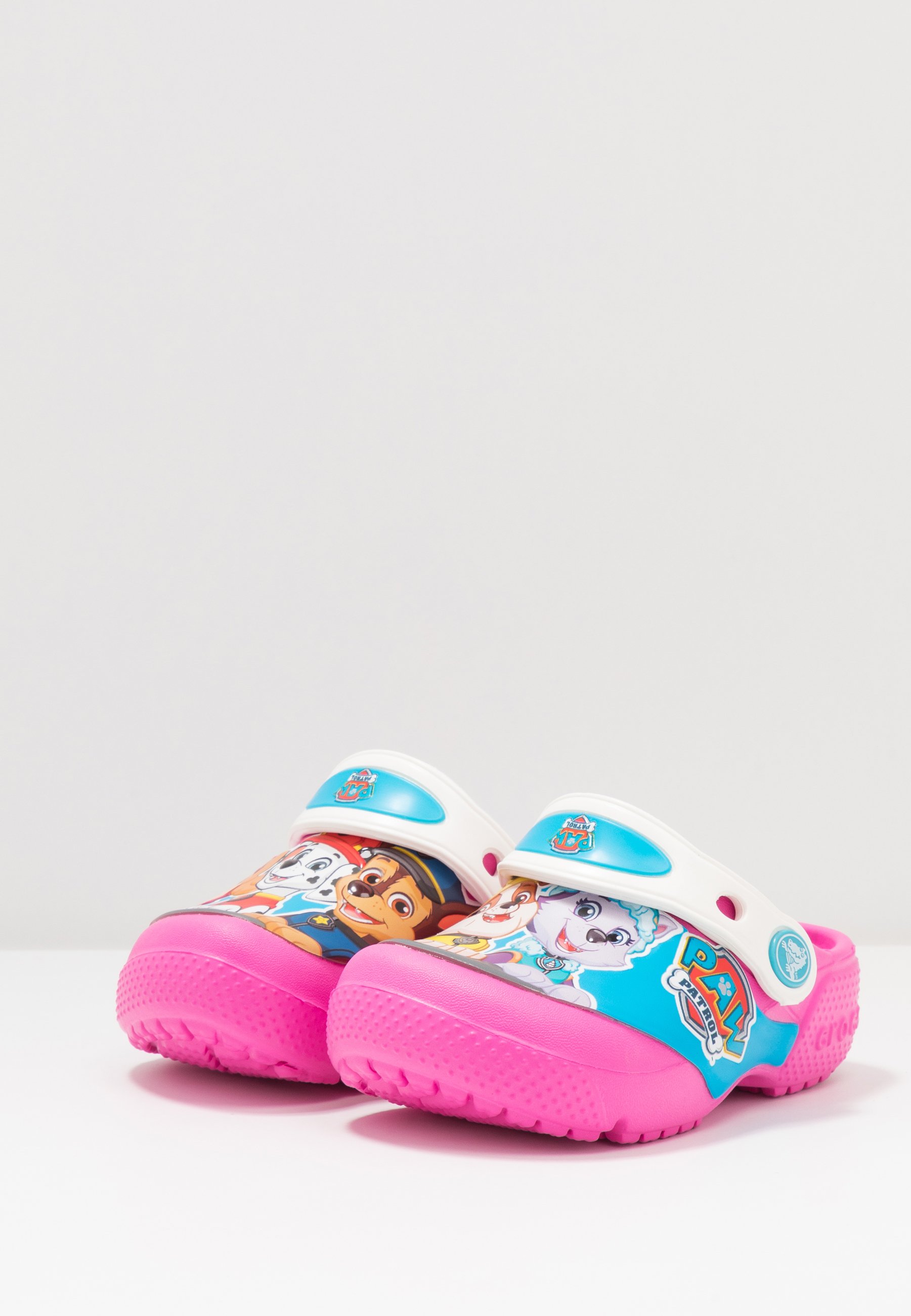 paw patrol pink crocs