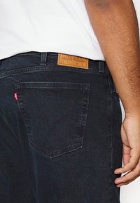 Levi's® Plus Calças de ganga de corte afunilado - indigo soaker