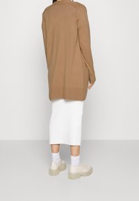GAP Petite Kardigan - camel