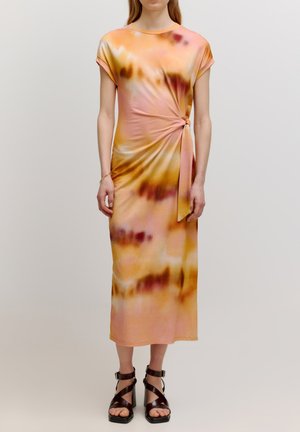 MILLA - Jurk - orange