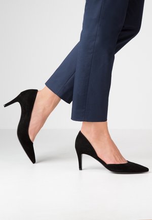 Kennel + Schmenger Pumps - black