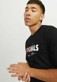 Jack & Jones Marškinėliai su spaudiniu - black