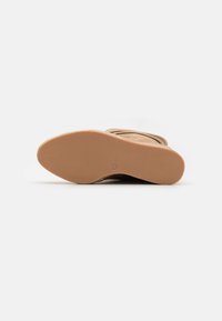 Anna Field Wide Fit Stivali con i tacchi - beige
