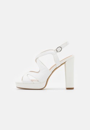 Platform sandals - white